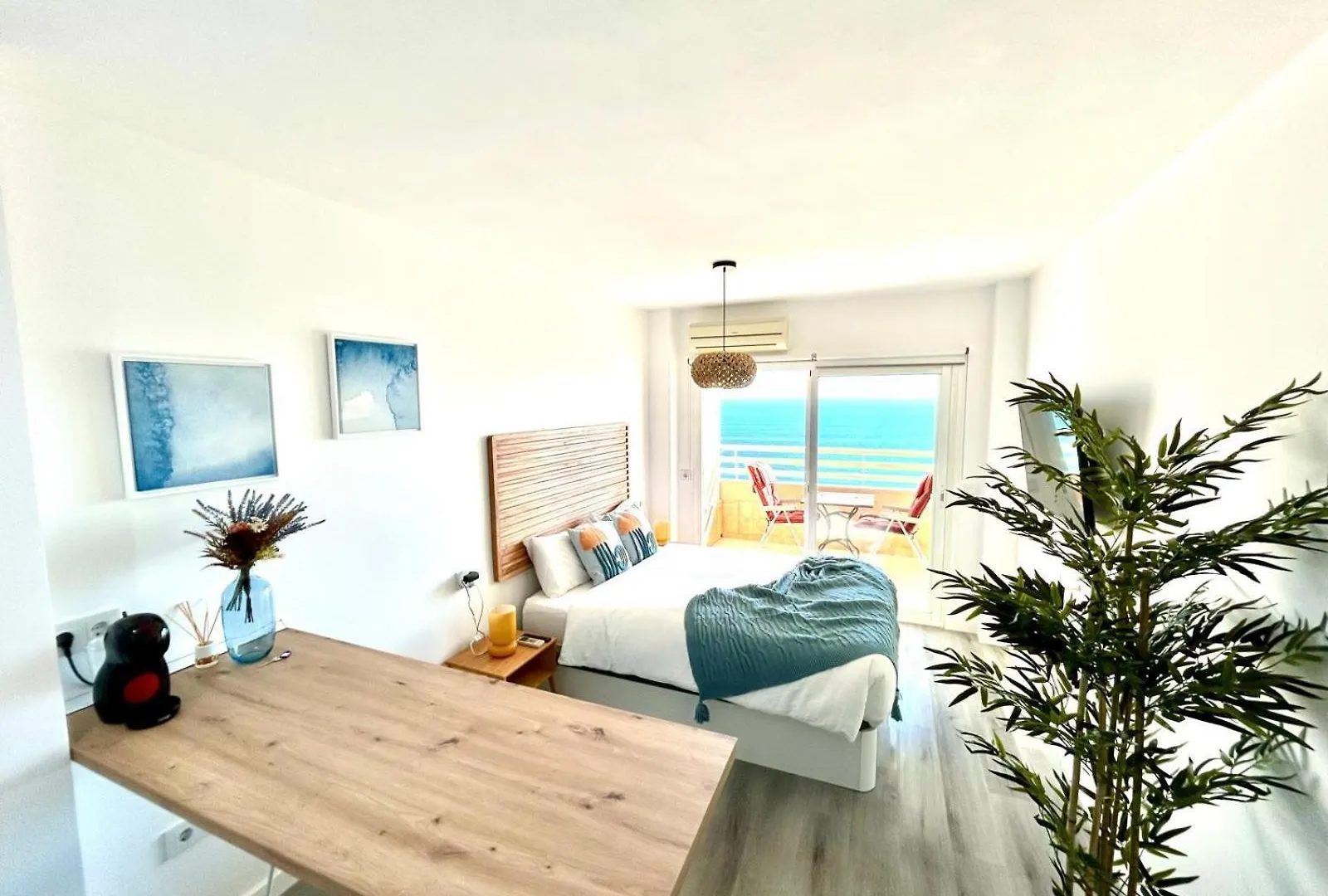 شقة Stella Maris - Amazing Frontal Sea Views With Pool & Terrace By 10Tosea فوينخيرولا