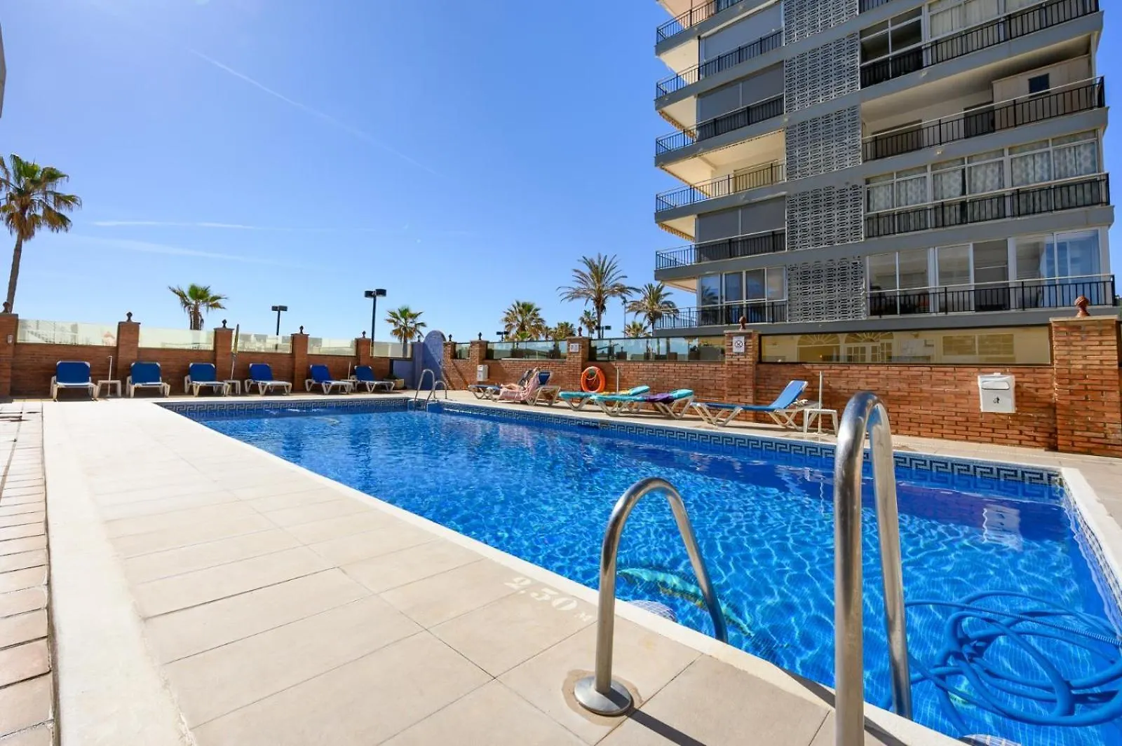 شقة Stella Maris - Amazing Frontal Sea Views With Pool & Terrace By 10Tosea فوينخيرولا